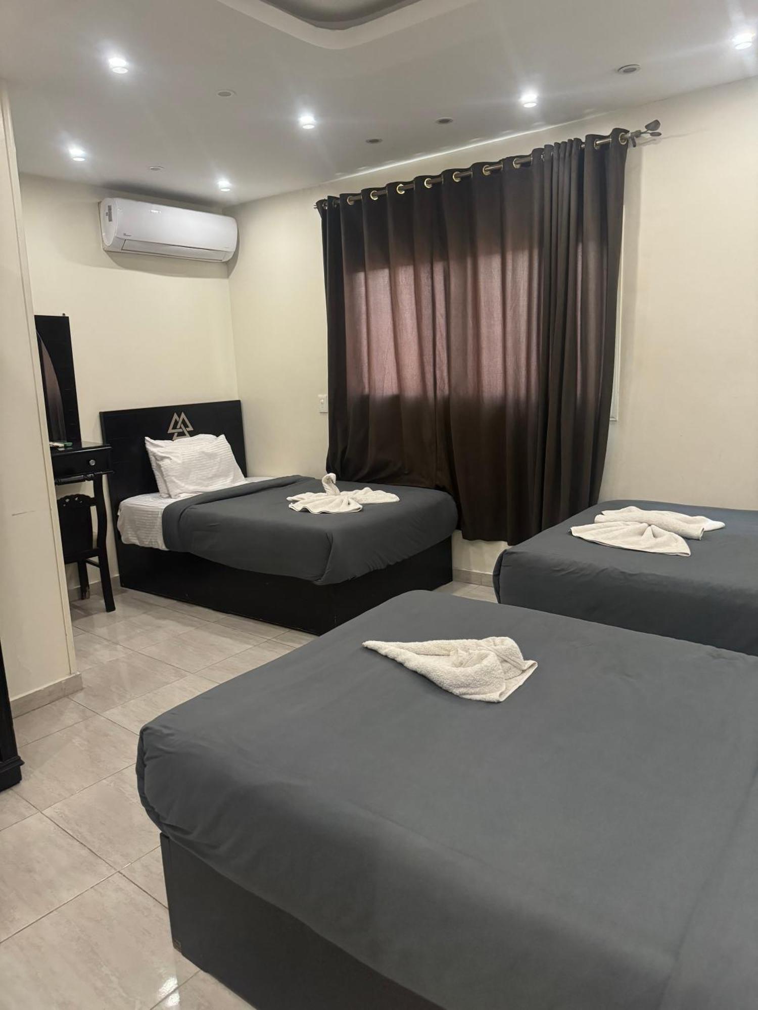 Pyramids And Sphinx Hotel Kafrat al Jabal Luaran gambar
