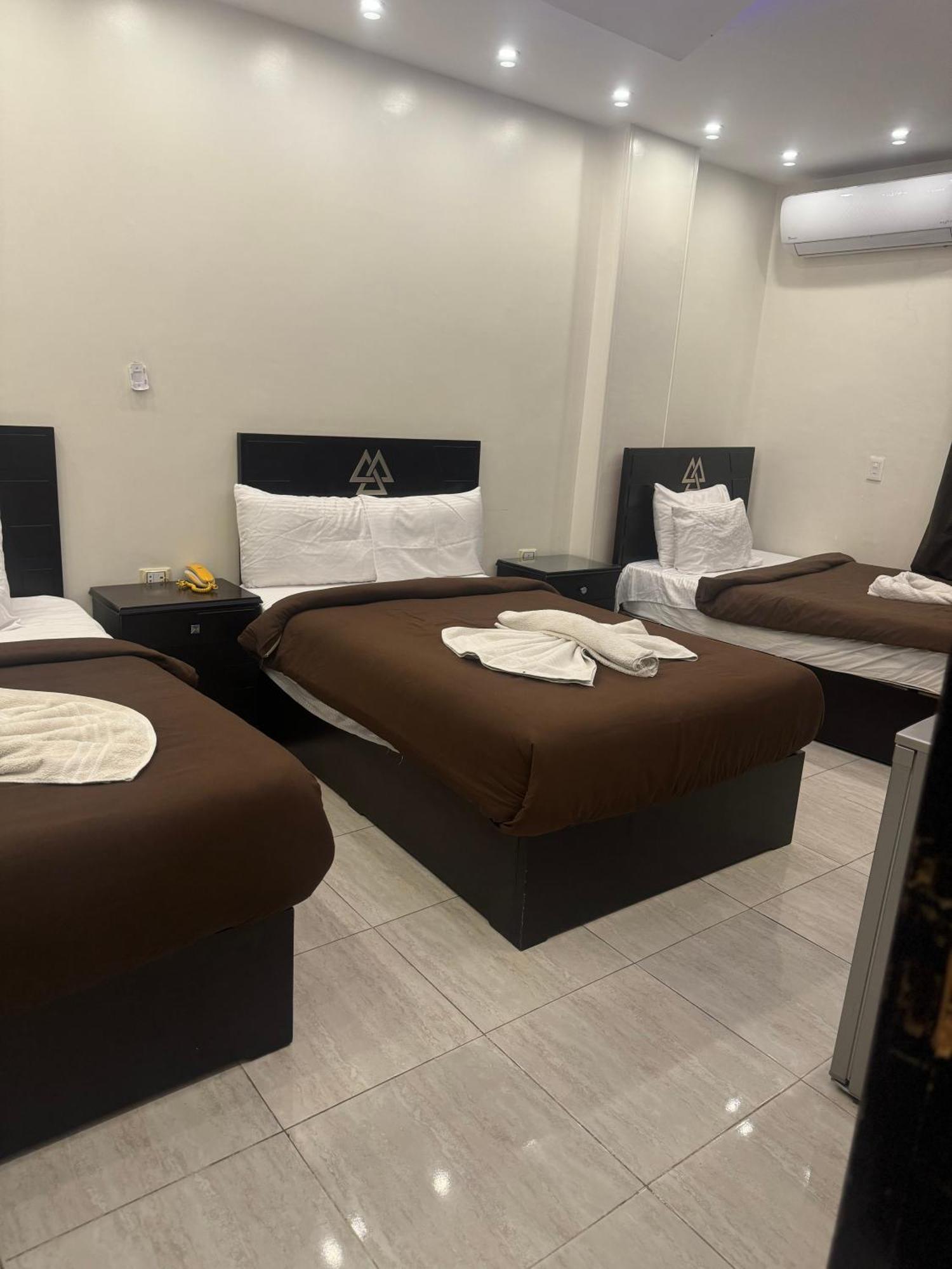 Pyramids And Sphinx Hotel Kafrat al Jabal Luaran gambar